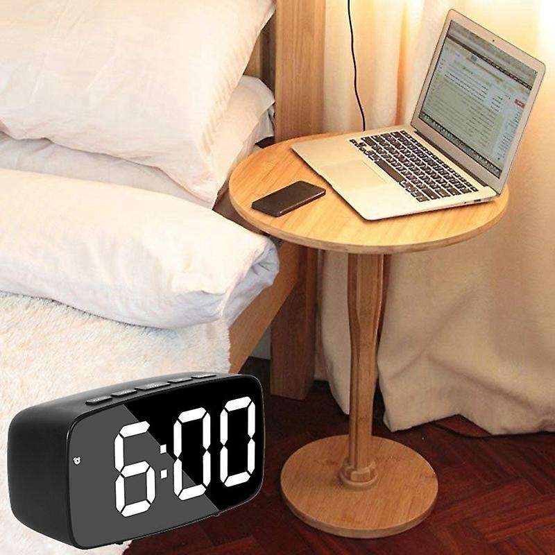 Smart Digital Alarm Clock Bedside,white Led Travel Usb Desk Clock with 12/24h Date Temperature Snoo