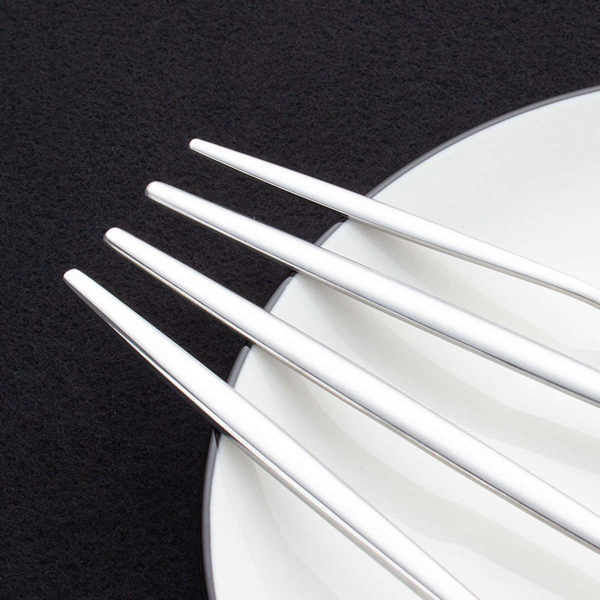 24 Piece Cutlery Set Stainless Steel Cutlery Set Cutlery Silver