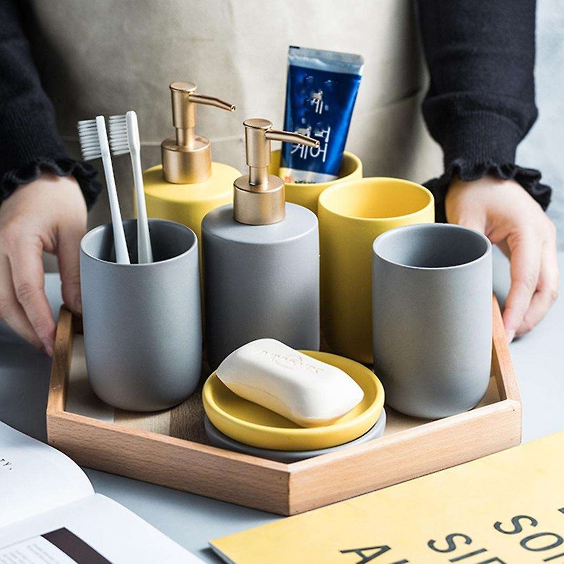 Simple Ceramic Bathroom Four-piece Wash Set Mouthwash Cup Set Yellow