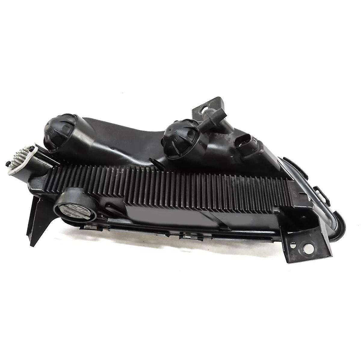 Car LED Daytime Running Lights Fog Lights Front Bumper Lights Right 97063108203 for 2010-2013