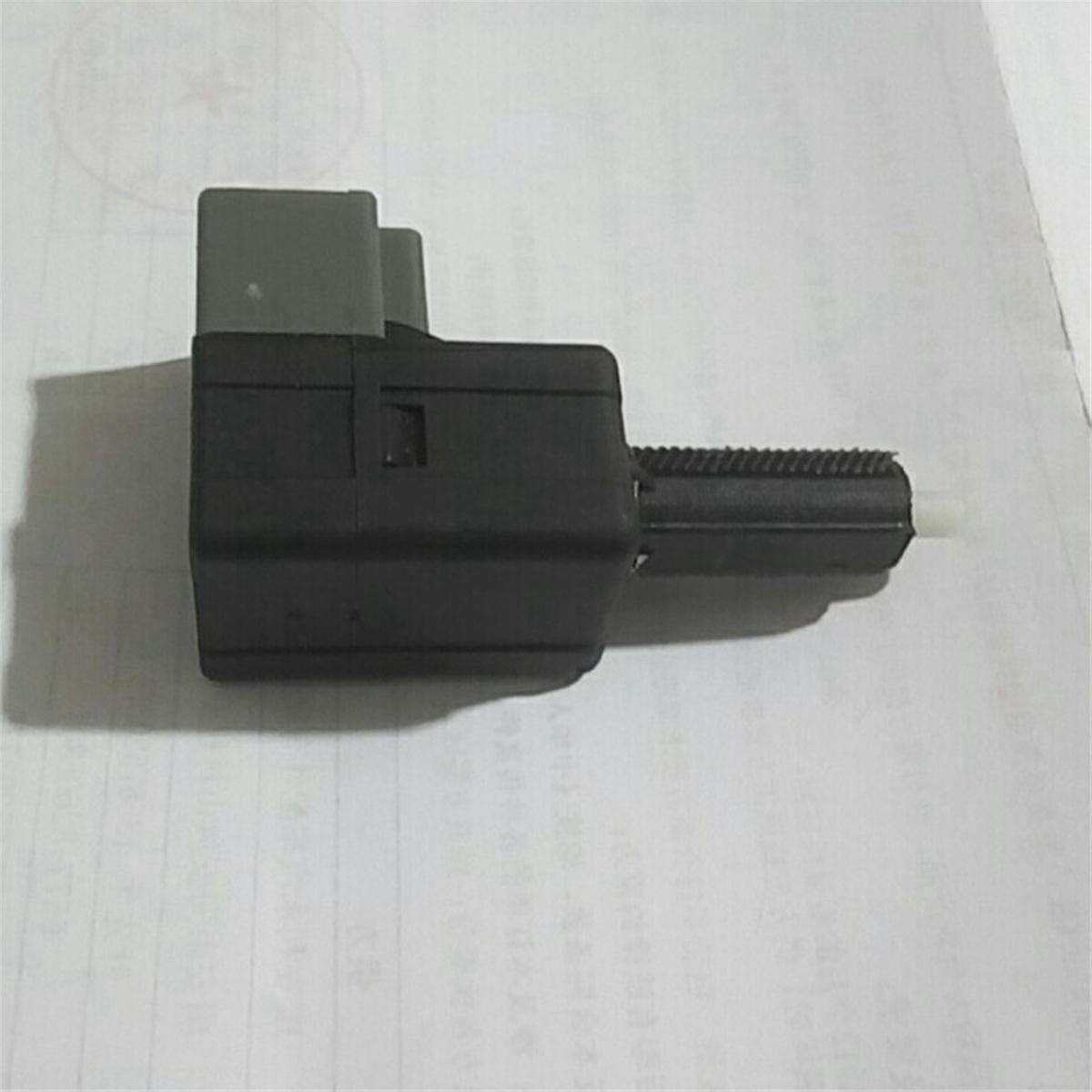 Car Stop Back Lamp Switch for I10 I20 Ix35 Ceed 938103s700 938103k000 93810-3k000