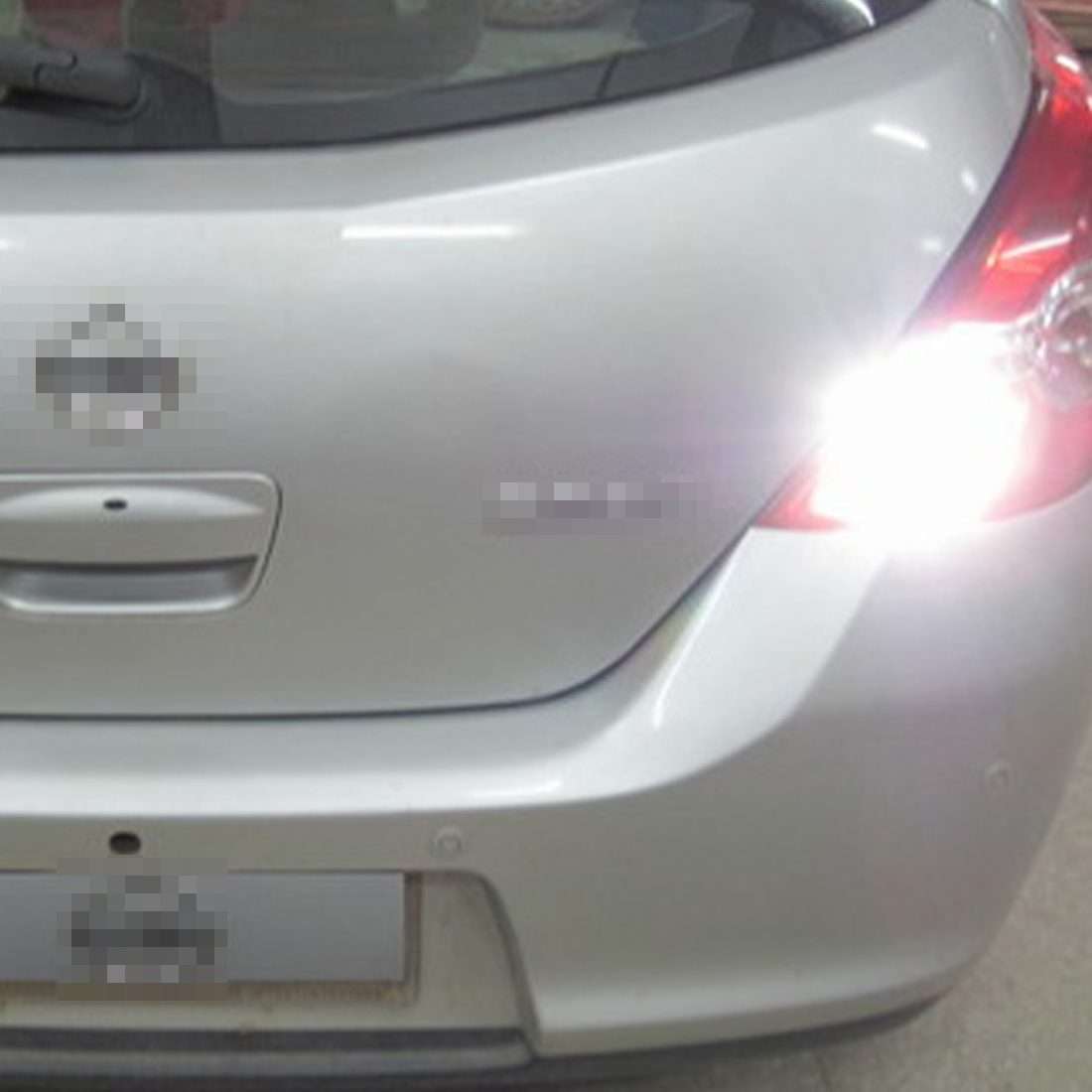 3517 7W 420LM 42LEDs DC 12V SMD-3528 Car Auto Brake Light Auto Reverse Lamp Reve ... (White Light)