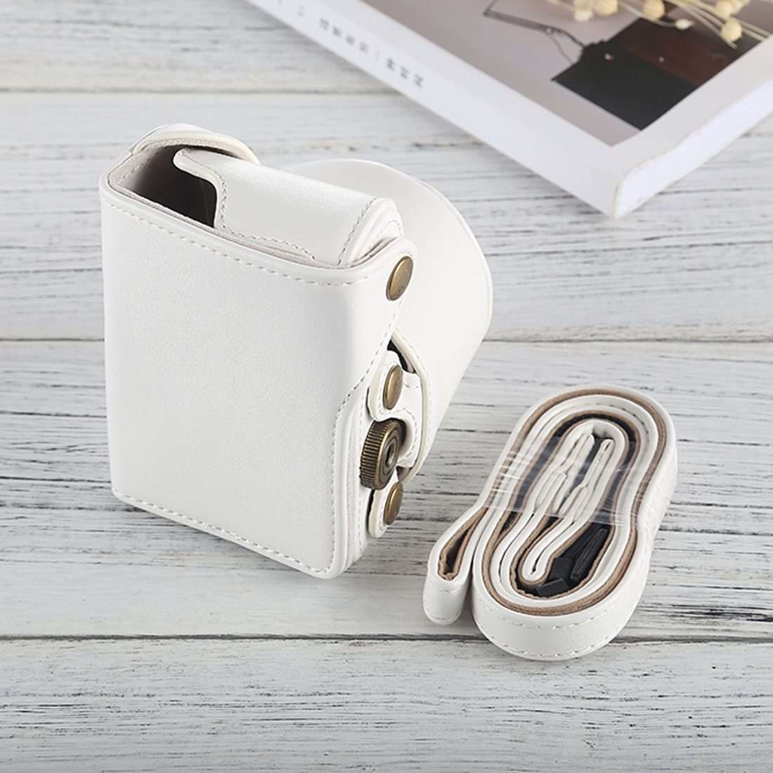 Full Body Camera PU Leather Case Bag with Strap for Sony A5100 / A5000 / NEX-3N (16-50 ... (White)