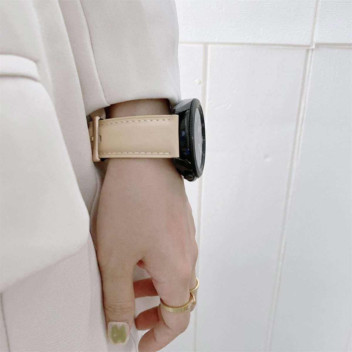 For Samsung Galaxy Watch4 40mm/44mm Leather Strap Watch Band(Light Pink)