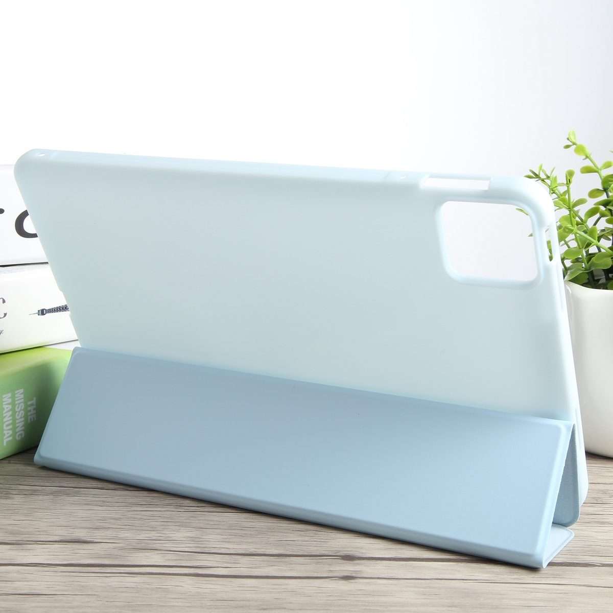 For Xiaomi Pad 7 / Pad 7 Pro Three-fold Holder Flip Tablet Leather Case(Sky Blue)