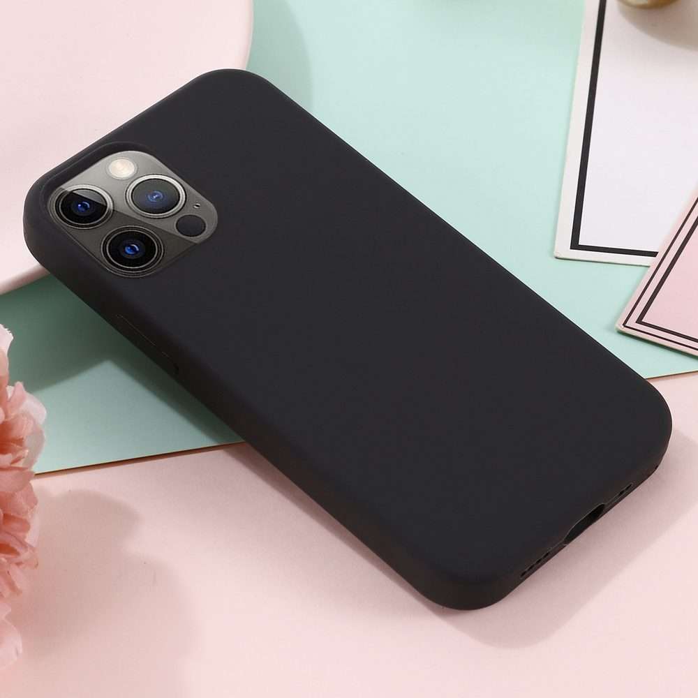 For iPhone 15 Pro Max Shockproof Silicone Magsafe Phone Case(Black)