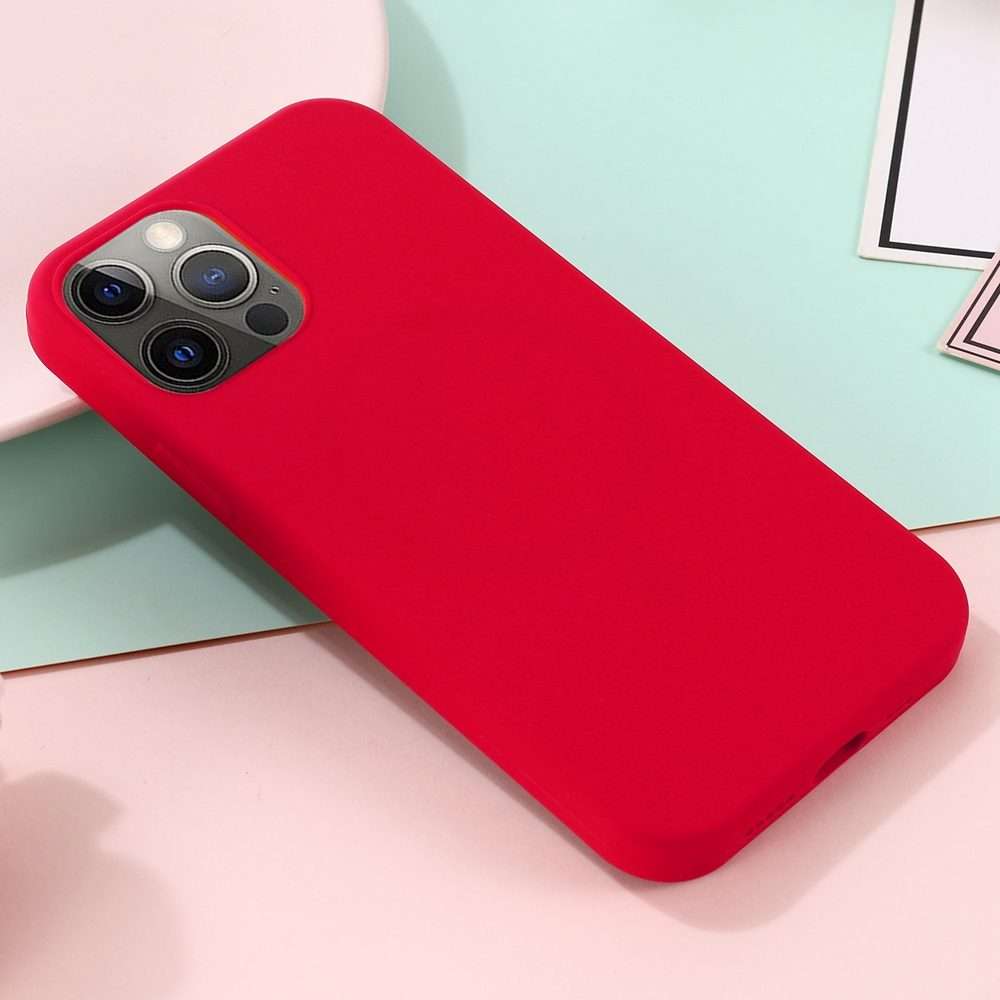 For iPhone 15 Pro Shockproof Silicone Magsafe Phone Case(Red)