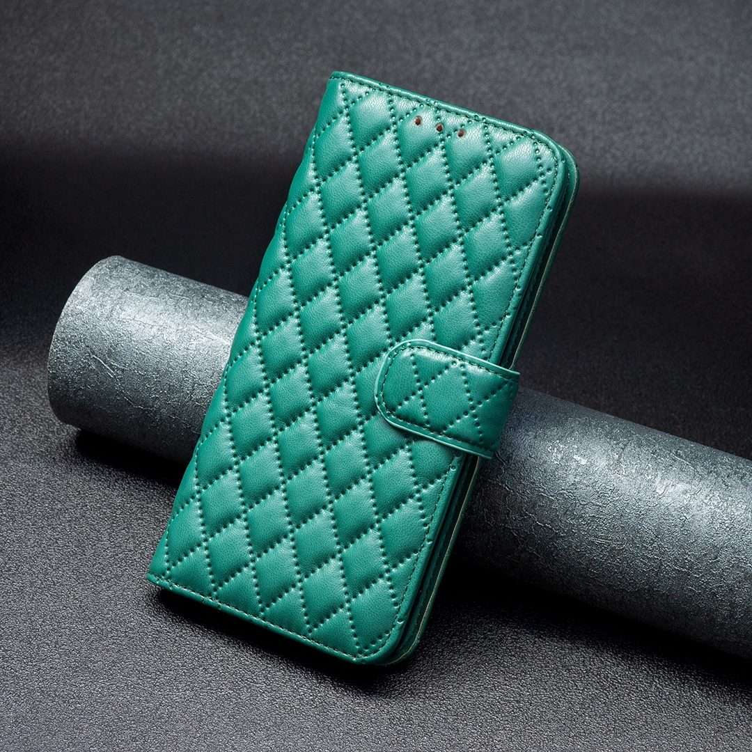 For iPhone 16 Pro Diamond Lattice Wallet Flip Leather Phone Case(Green)