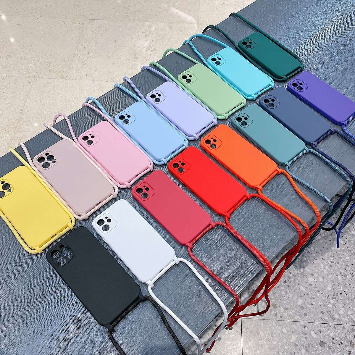 For iPhone 15 Crossbody Lanyard Liquid Silicone Case(Midnight Blue)