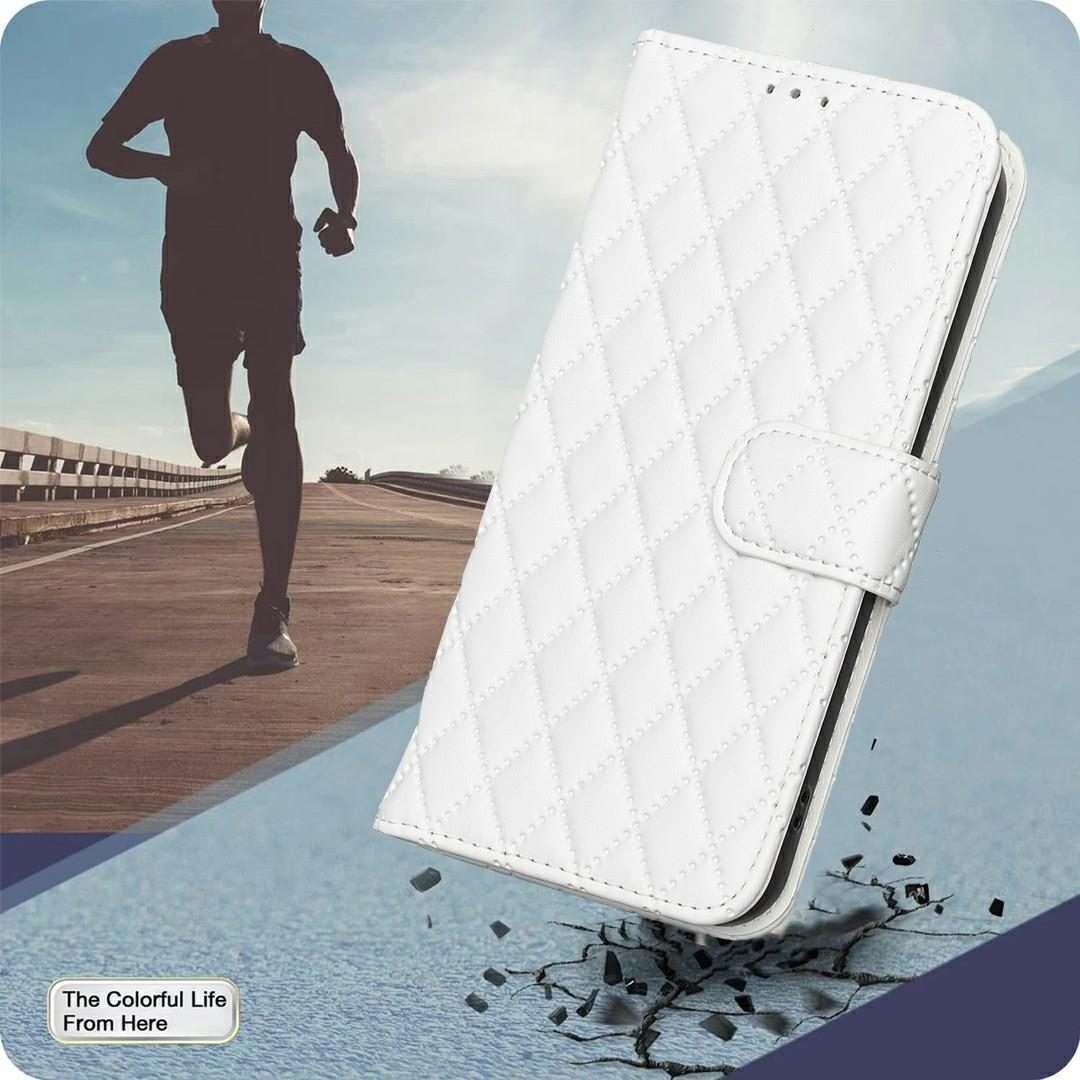 For Infinix Hot 60 Pro+ 4G Diamond Lattice Wallet Flip Leather Phone Case(White)
