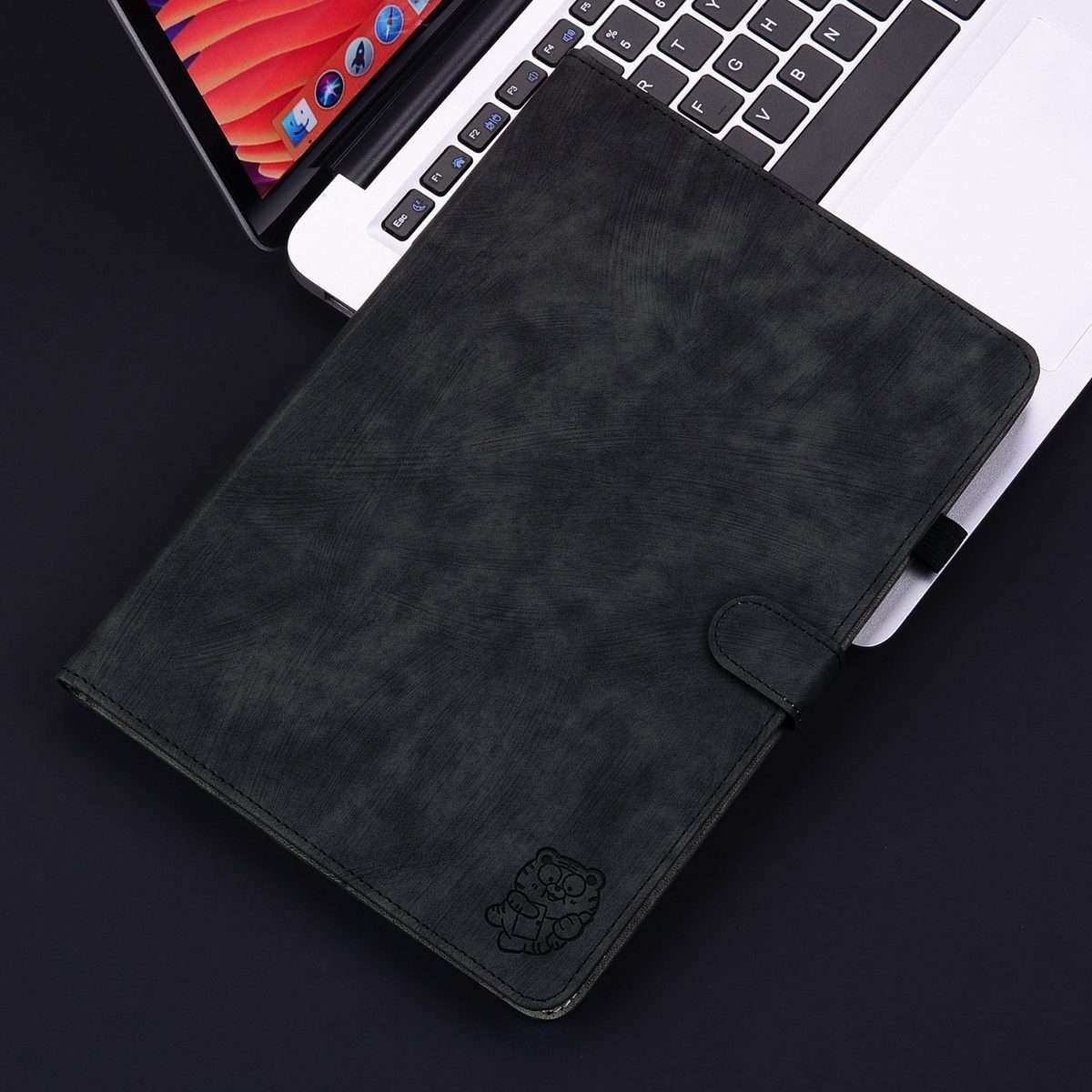 For iPad Pro 11 2025 / 2024 Embossed Tiger Pattern Leather Tablet Case(Black)