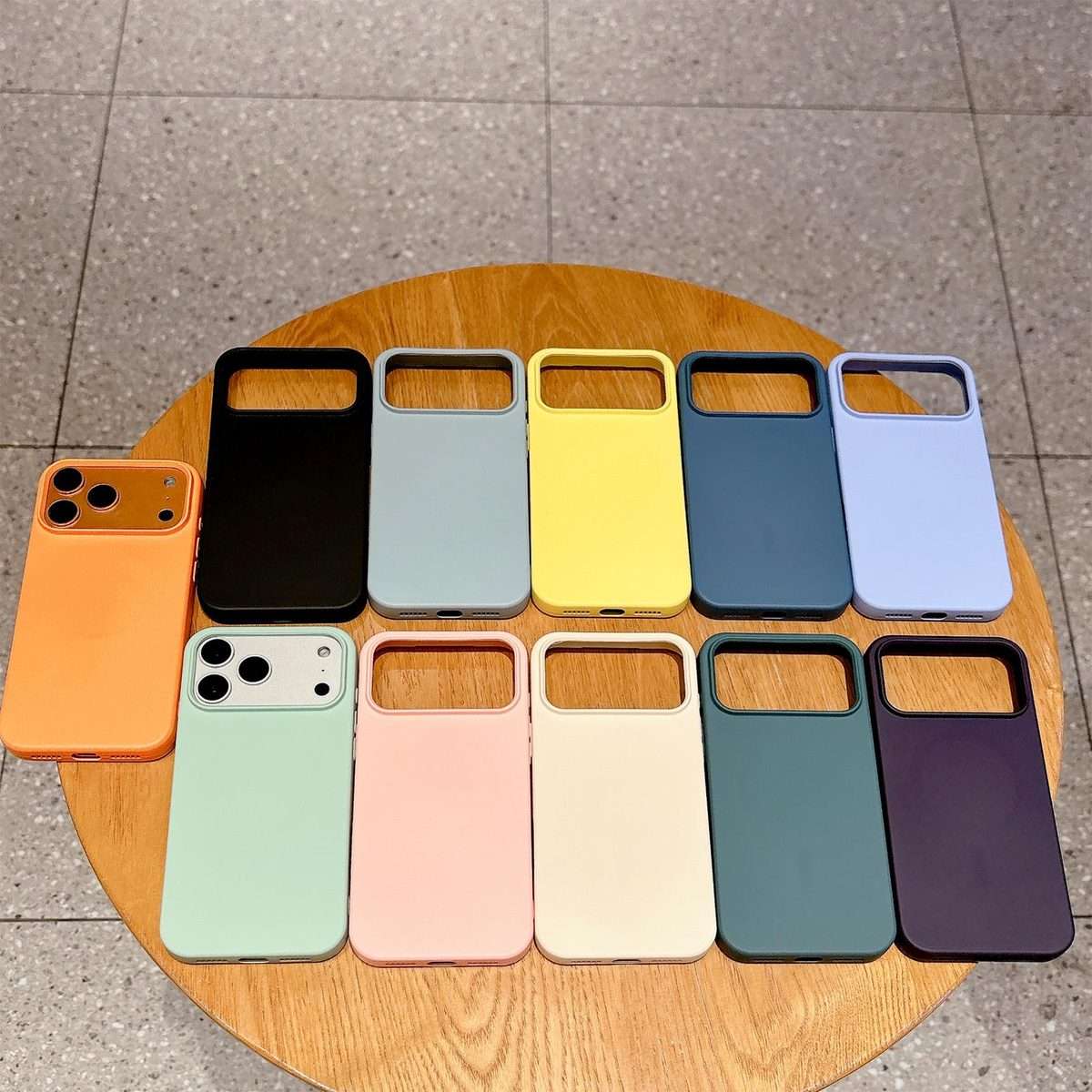 For iPhone 15 Pro Liquid Silicone Phone MagSafe Case(Dark Green)