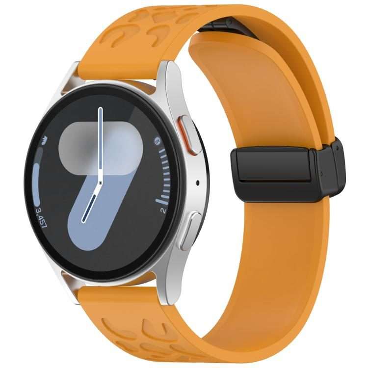18mm Leopard Print Magnetic Folding Buckle Silicone Watch Band(Yellow)