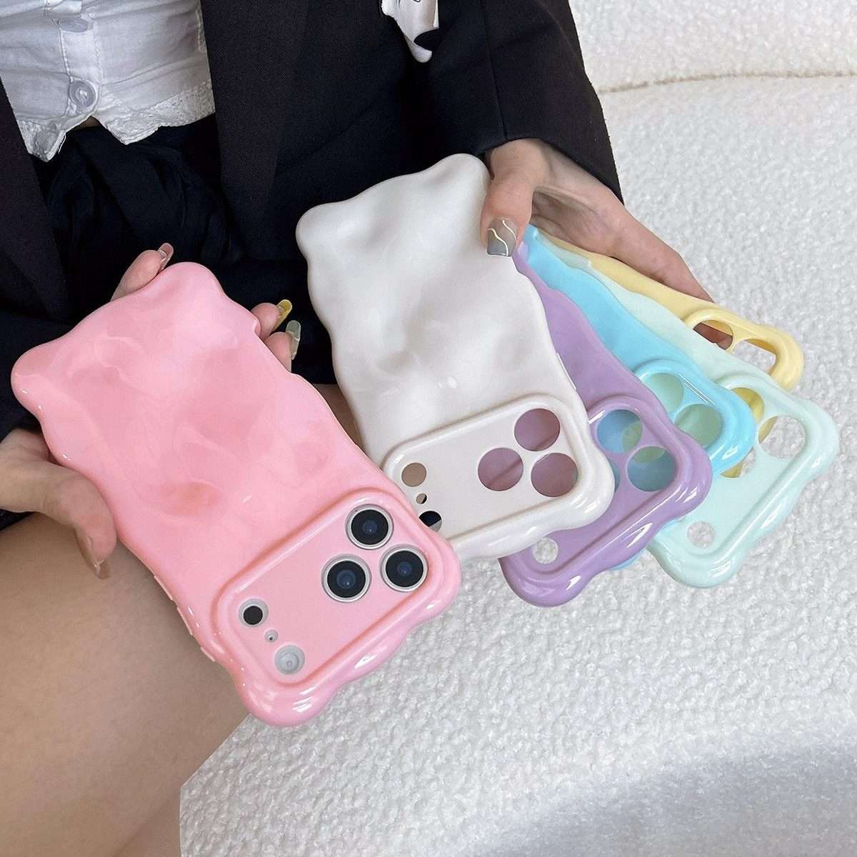 For iPhone 17 Pro Cloud-Style TPU Shockroof Phone Case(Purple)