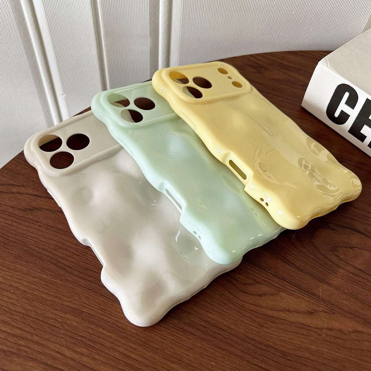 For iPhone 17 Pro Cloud-Style TPU Shockroof Phone Case(Purple)