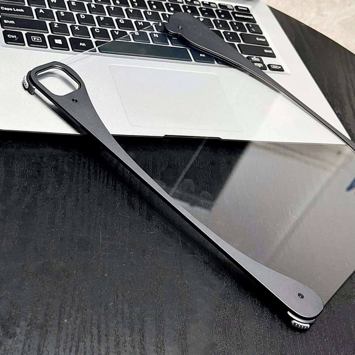 For iPad Pro 13 2025 / 2024 White Glazed Clear Acrylic Hybrid Metal Tablet Case(Silver)