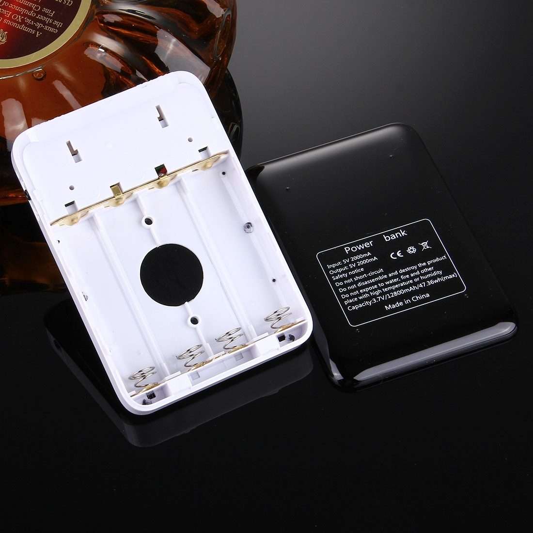 Portable High-efficiency 4 x 18650 Batteries Plastic Power Bank Shell ... (Random Color Delivery)