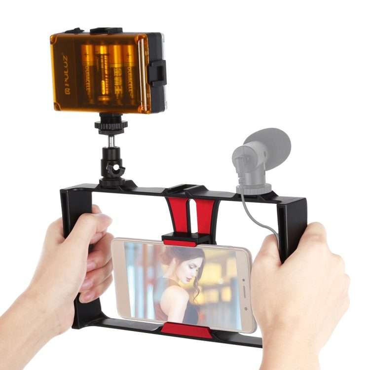 PULUZ 2 in 1 Vlogging Live Broadcast LED Selfie Light Smartphone Video Rig Kits with Col ... (Red)