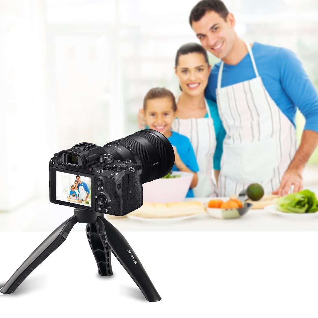PULUZ Simple Mini ABS Desktop Tripod Mount with 1/4 inch Screw for DSLR & Digital Came ... (Black)