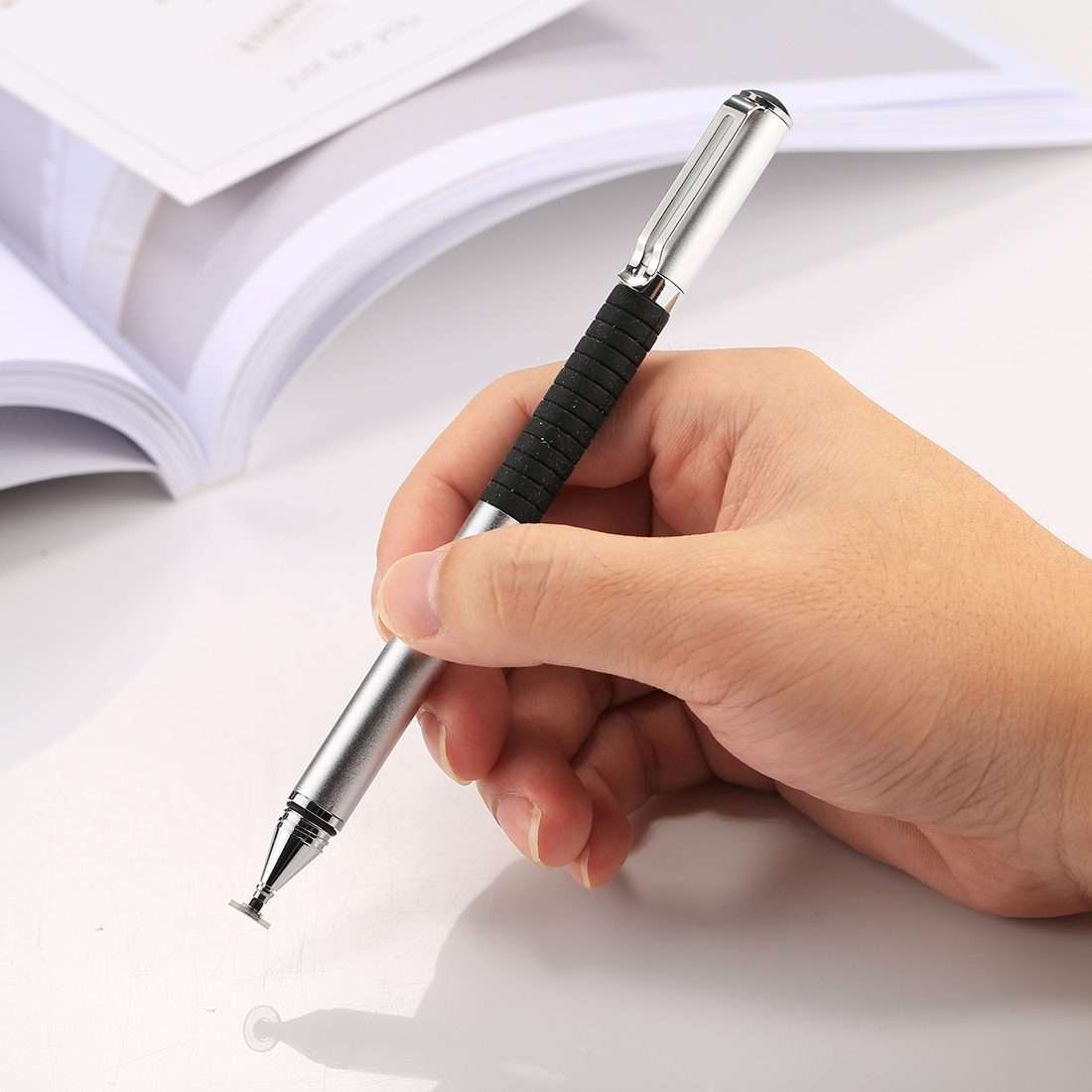 Universal 2 in 1 Multifunction Round Thin Tip Capacitive Touch Screen Stylus Pen
