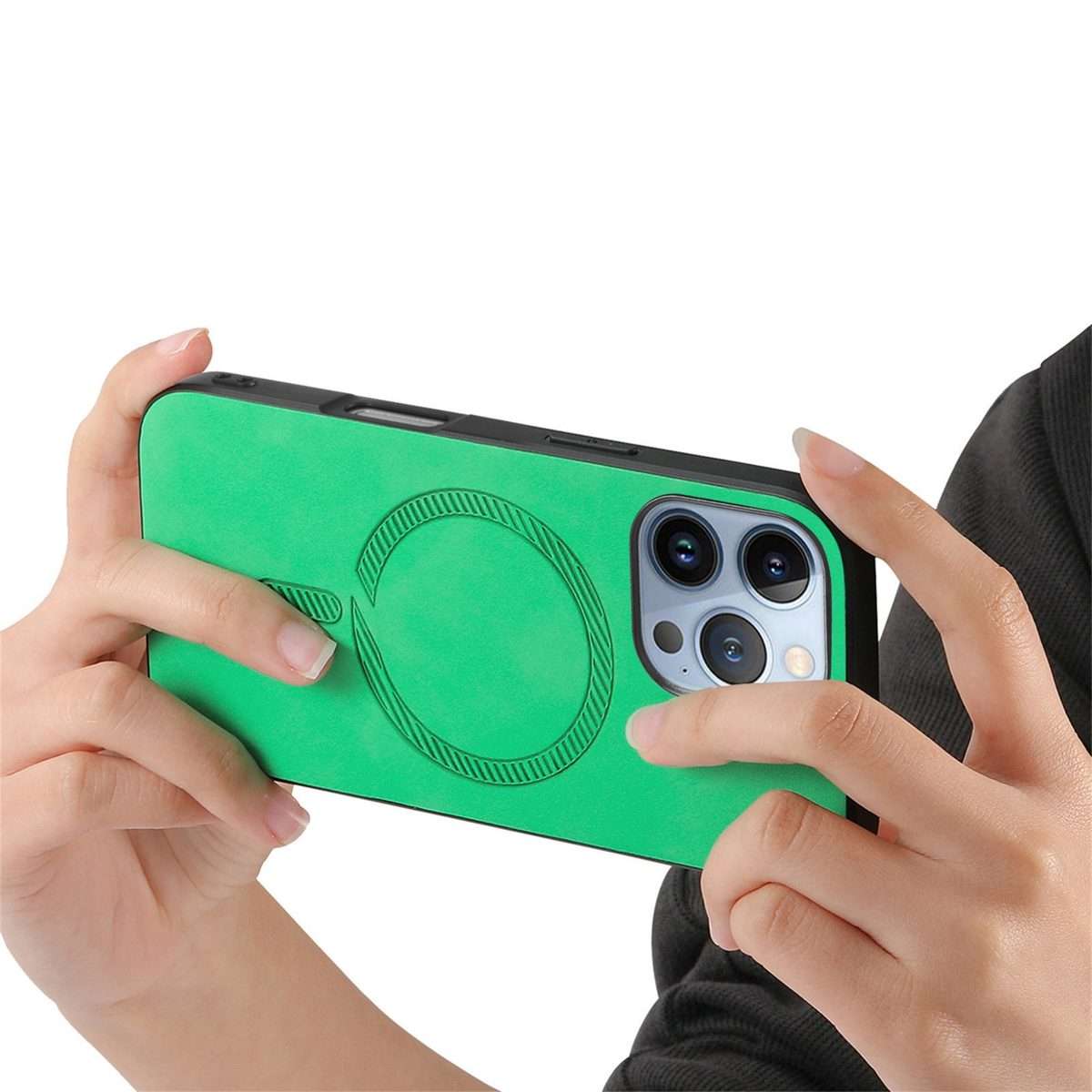 For iPhone 16 Pro Solid Color Retro Magsafe PU Back Cover Phone Case(Green)