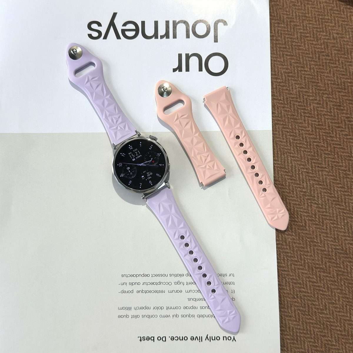 18mm Slim Reverse Buckle Ice Crystal Silicone Watch Band(Black)