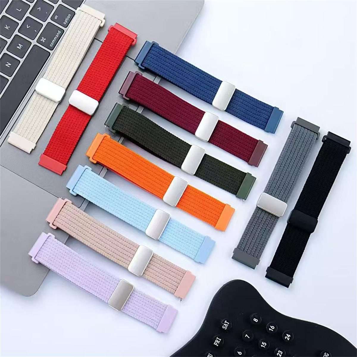 18mm Single Color Magnetic Snap Four Strand Elastic Nylon Watch Band(Black)