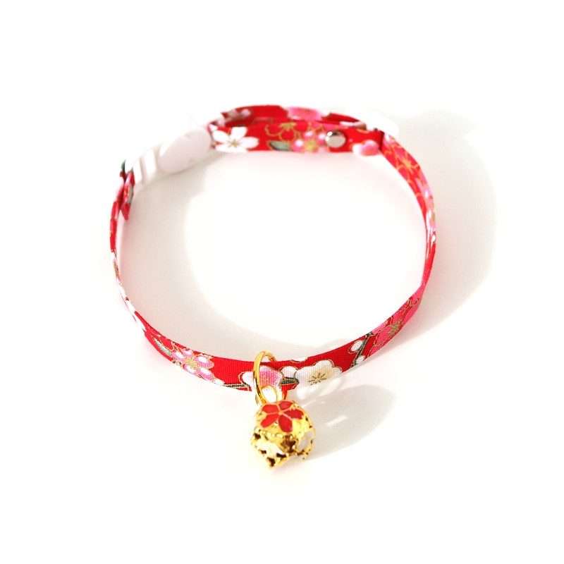 Adjustable Pet Flower Hollow Bell Collar Cat Dog Collar Accessories, Specification: S 17-32cm(Red)