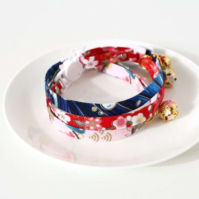 Adjustable Pet Flower Hollow Bell Collar Cat Dog Collar Accessories, Specification: S 1 ... (Blue)