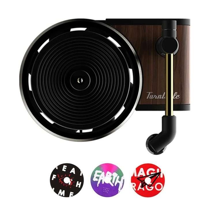 Gramophone+3pcs Refill Aroma Car Aroma Diffuser Air Vent Rotating Retro Gramophone Fragrance Diffu