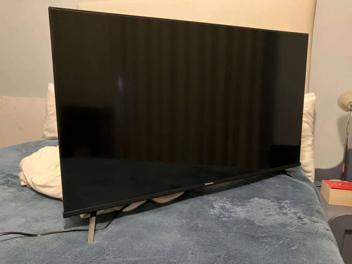 Hisense 40" A4K Full HD Smart TV