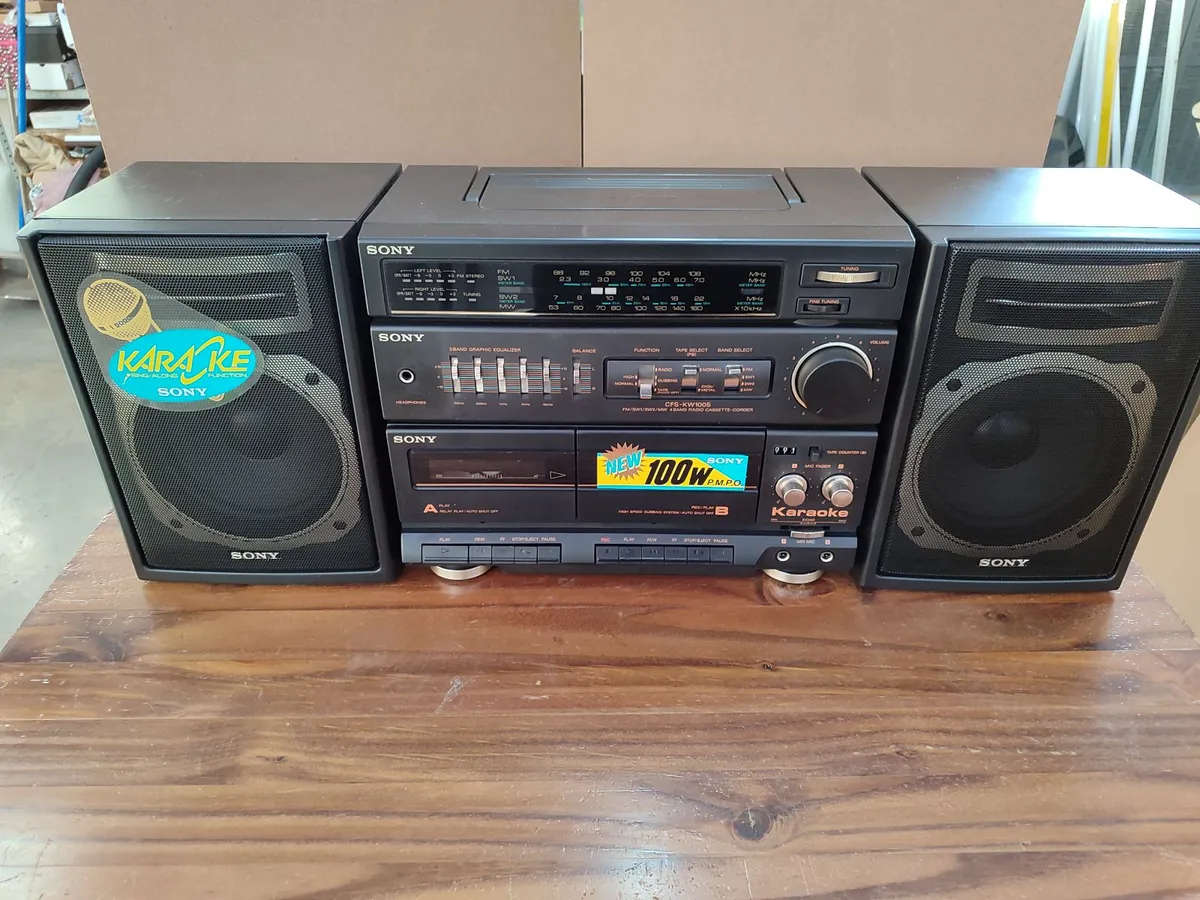 Sony CFS KW200s - Vintage Hifi BoomBox - 100% Working