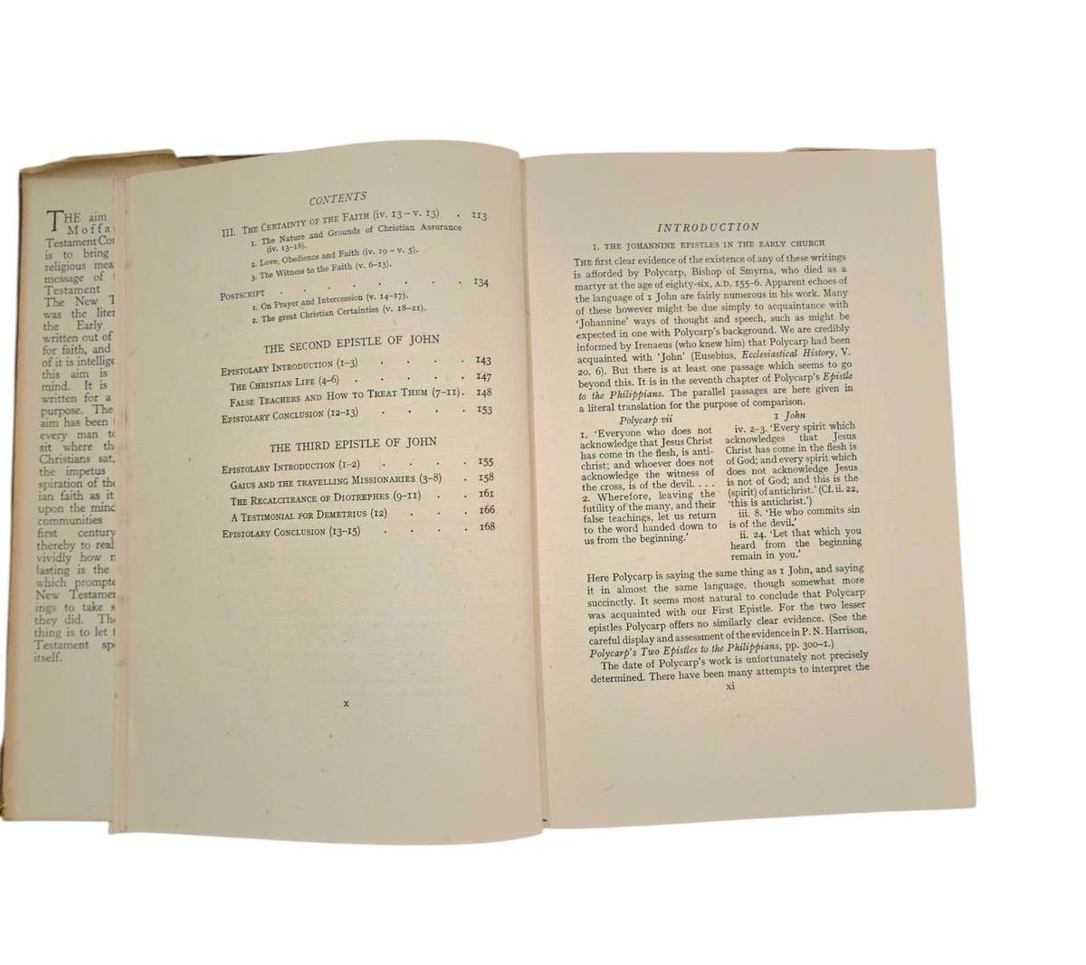 The Moffatt New Testament Commentary: The Johannine Epistles - CH Dodd