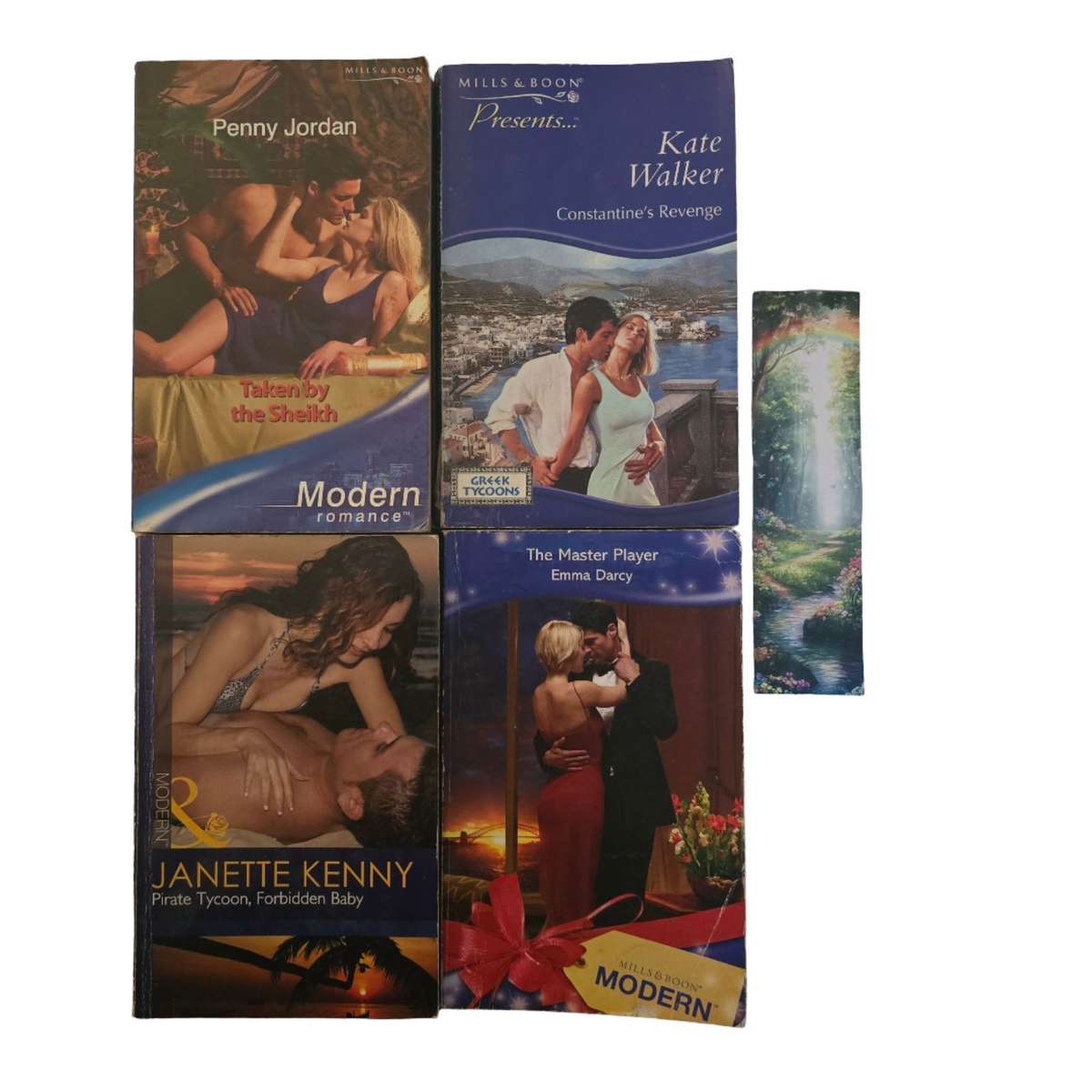 Mills & Boon Modern Valuepack Bundle: 4 books