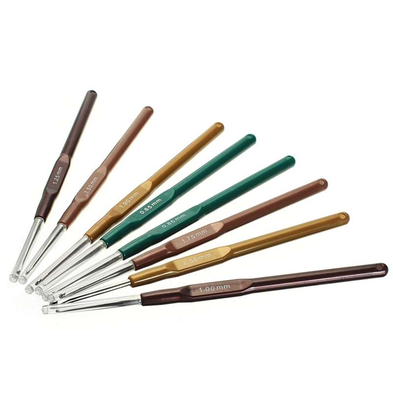 8Pcs 13.7cm Plastic Crochet Hooks Muticolor Soft Handle Knitting Needles Set