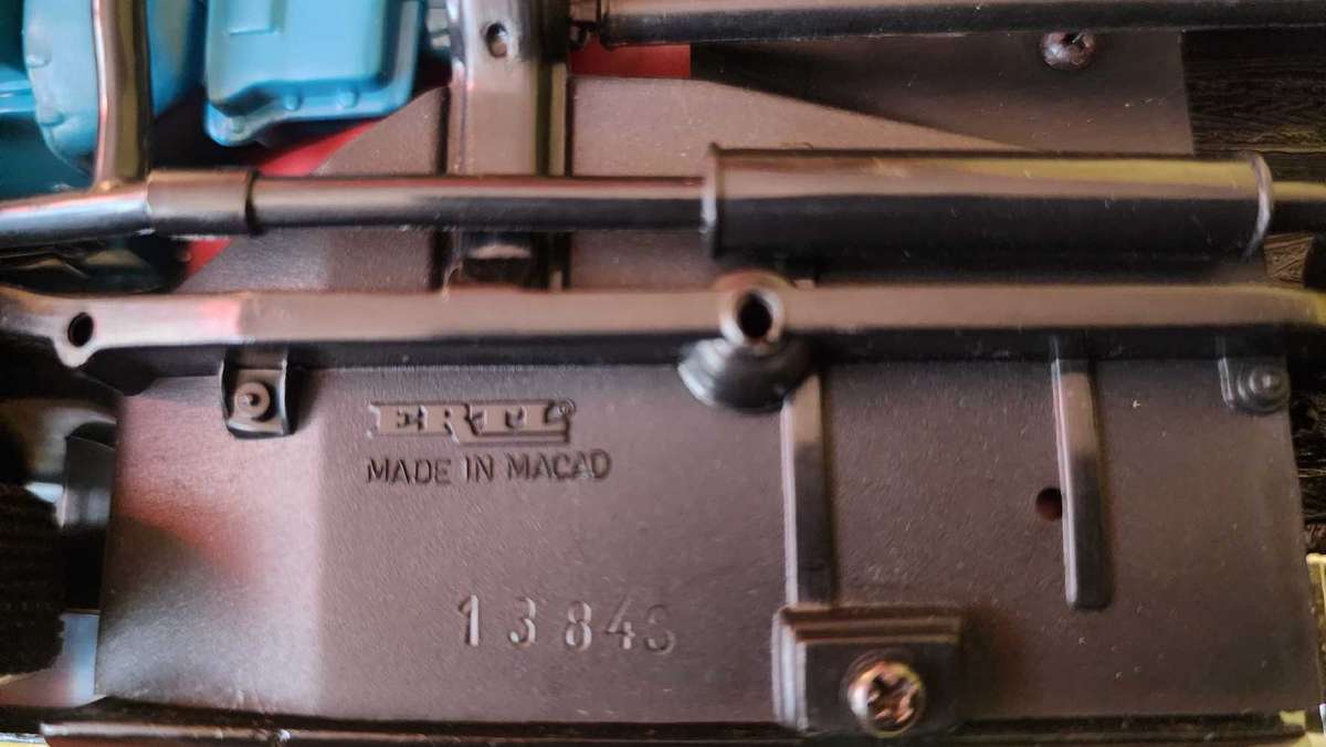 Dodge Pick-Up Truck (1:18)