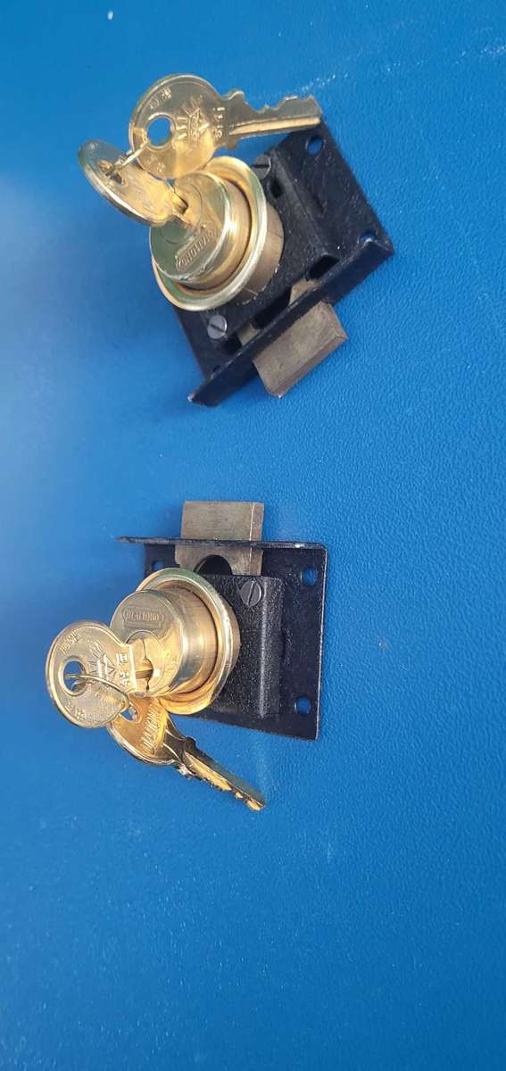 Diamond Cylinder Cupboard Drawer Locks  (BID PER PIECE)