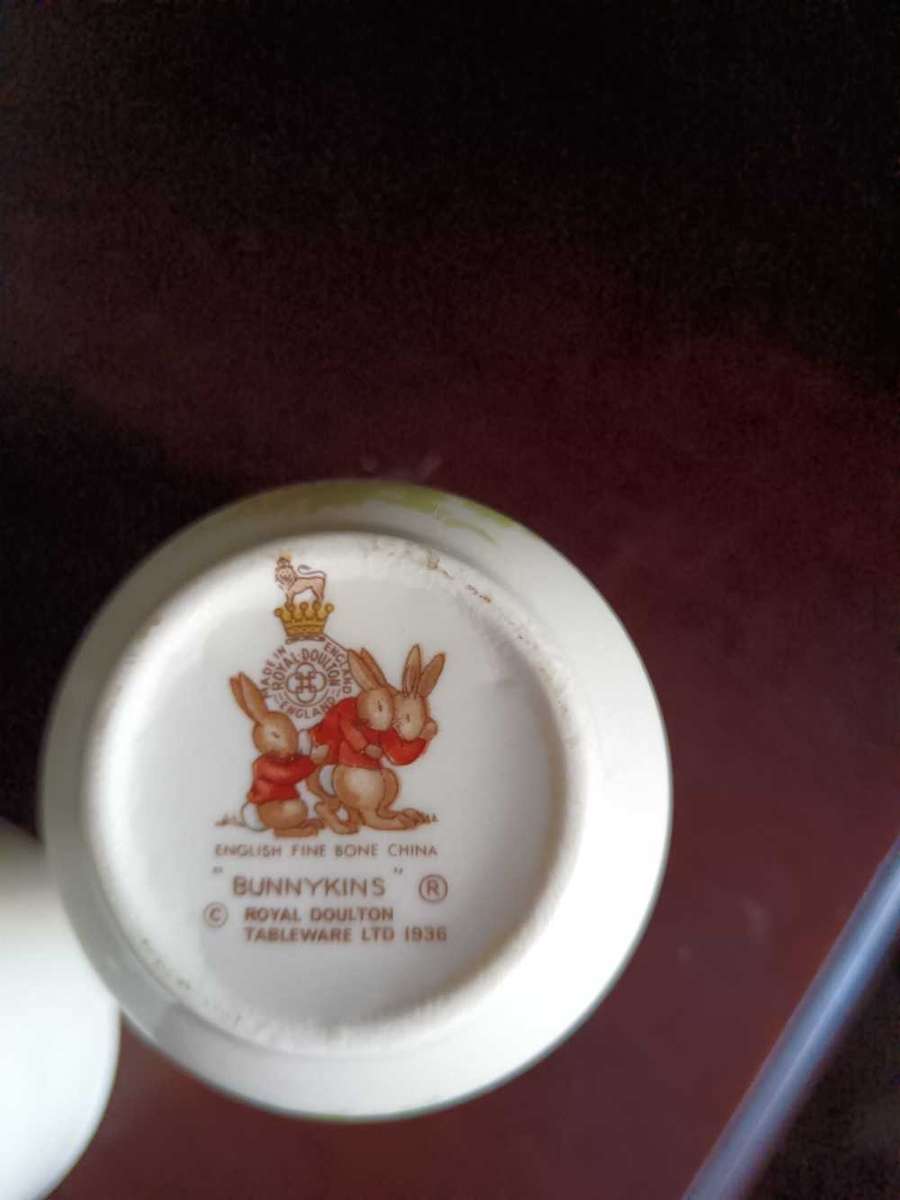 Pair of Royal Doulton Bunny kins Egg Cups