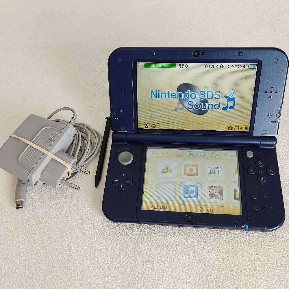 "New" Nintendo 3DS XL Console Eur