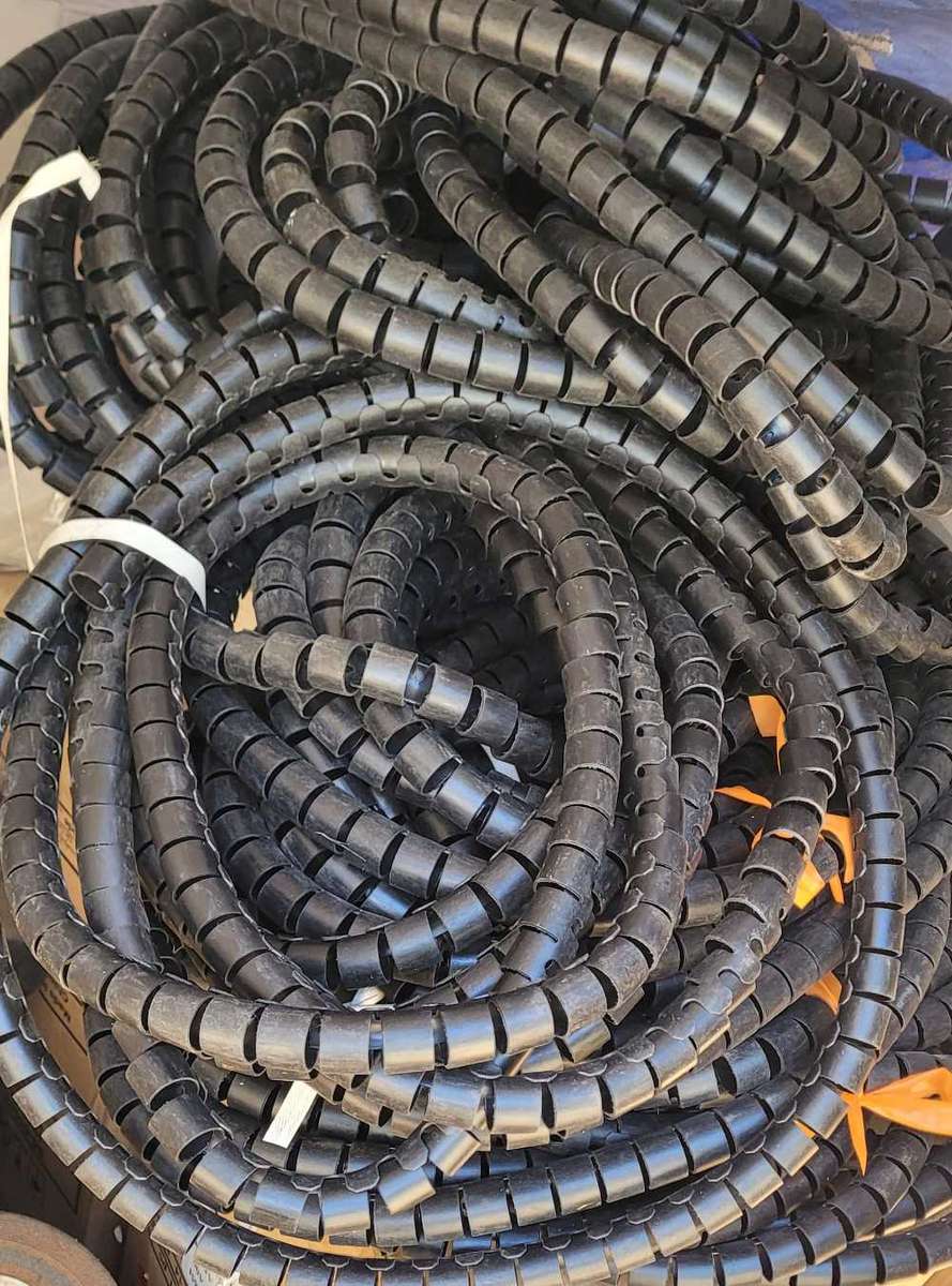 7.4m Spiral Hose Guard (25mm Diameter)