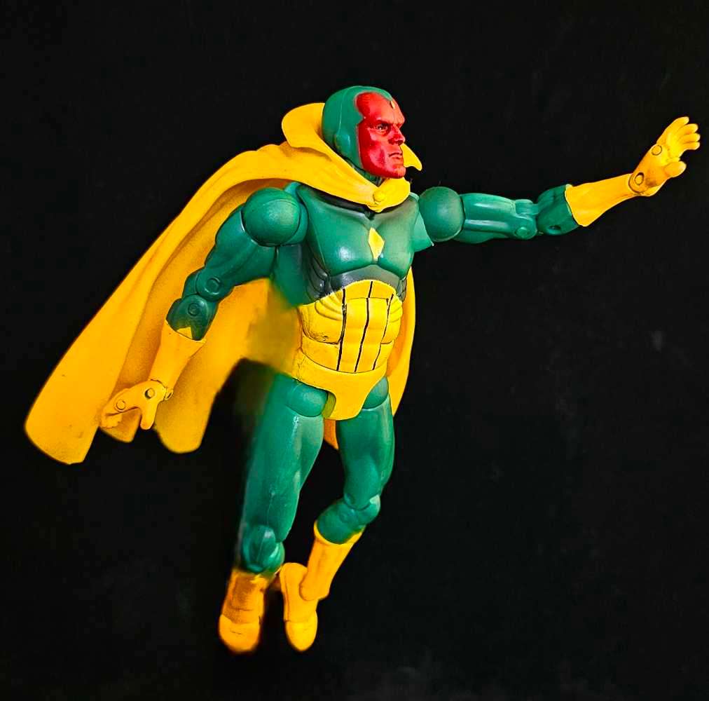 ToyBiz Marvel Legends Vision