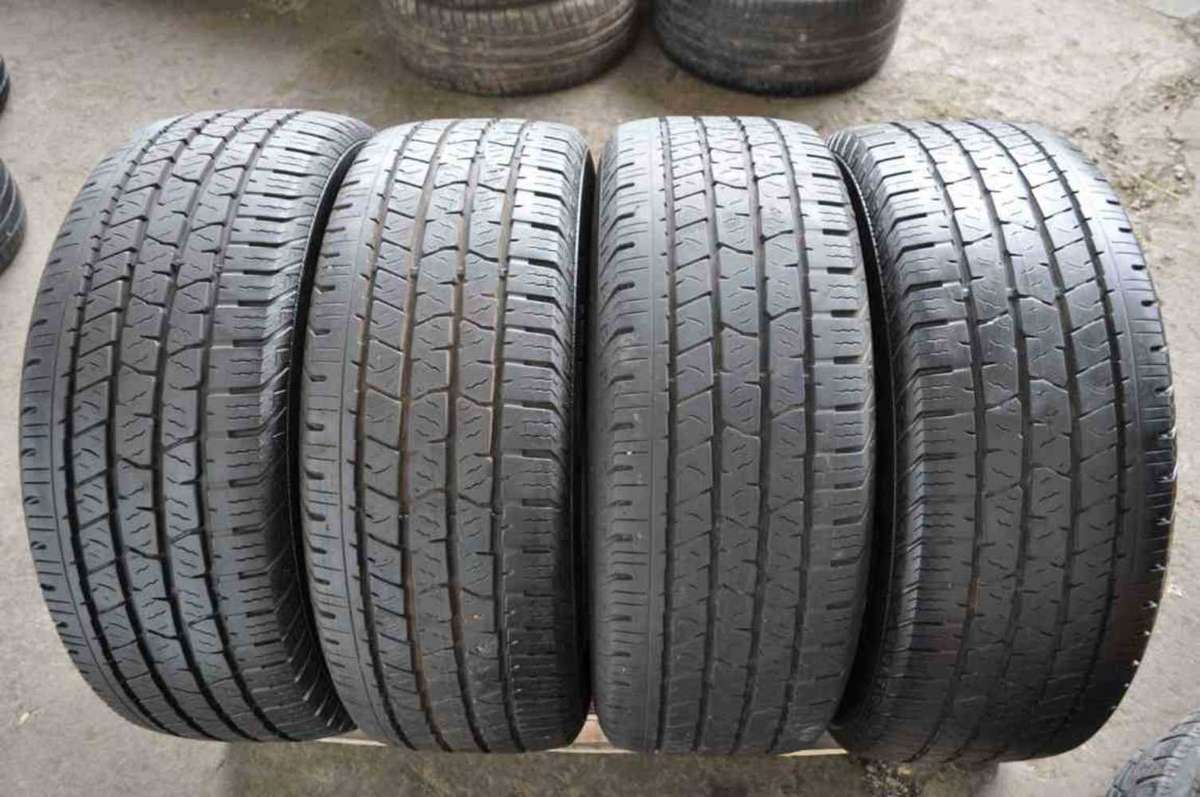 265/60/18 Continental ContiCrossContact. 80% lfe