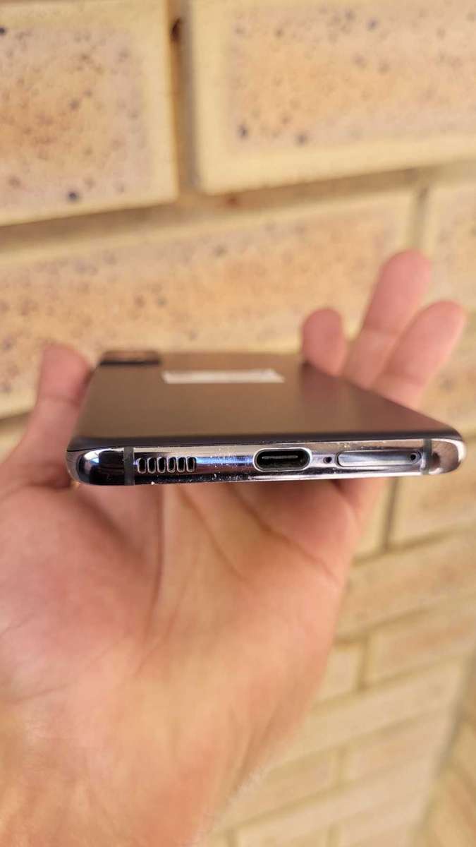 Samsung Galaxy S21 - 5G Dual Sim