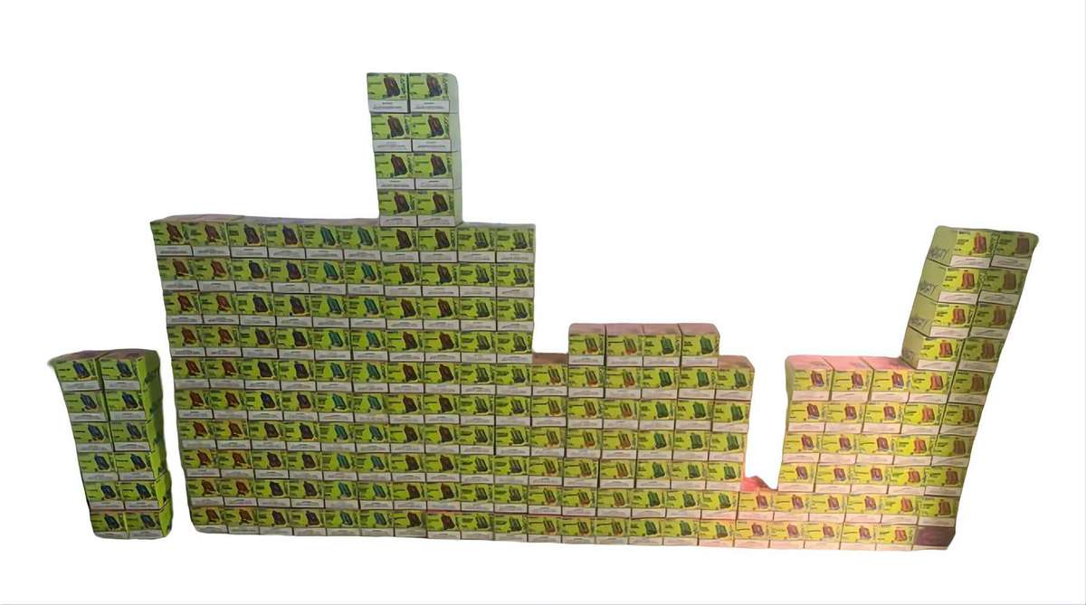 Nasty 9000 puffs rechargeable vapes device mixed flavors