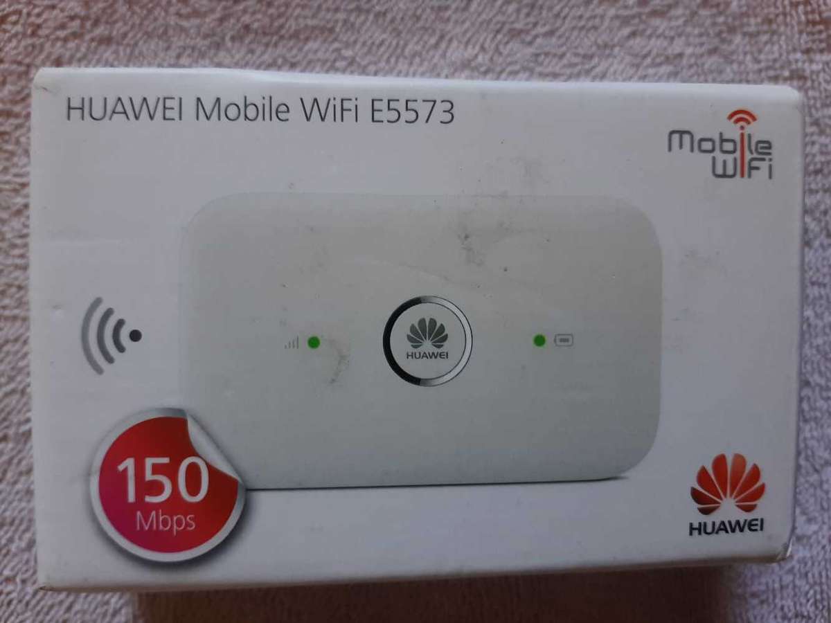 HUAWEI E5573 Mobile WiFi 3G / 4G (LTE) Router