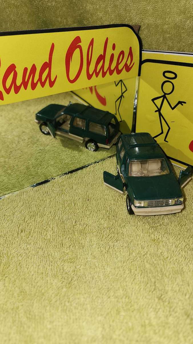 Ford Explorer Road Champs