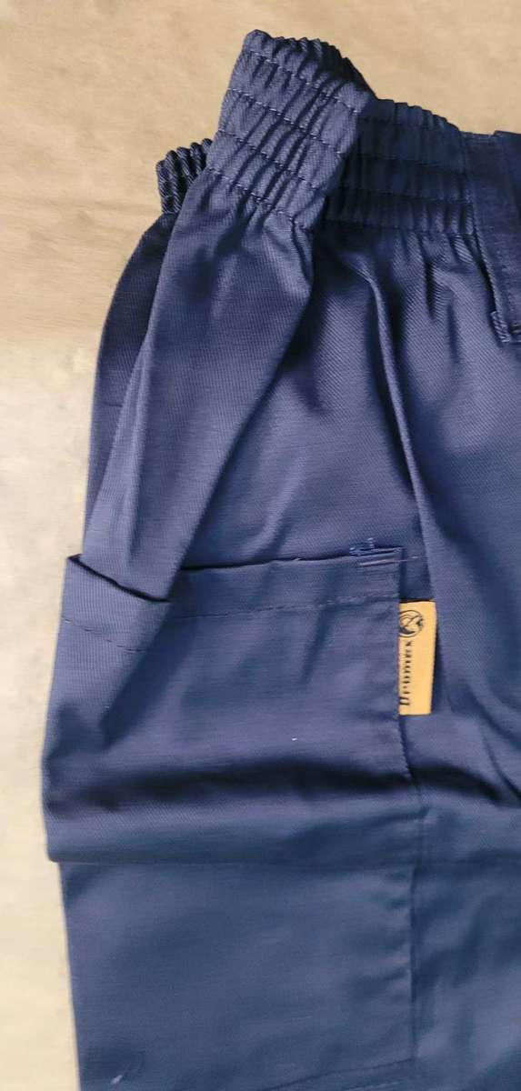 Quality DROMEX 2-Piece Work-Suit.  Chest 44/112,  Waist 40/ 102