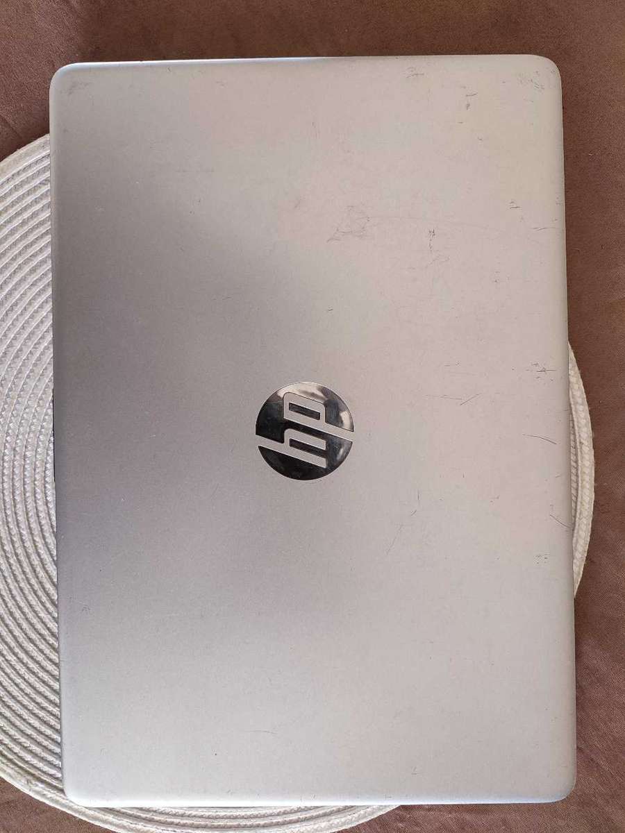 HP Notebook 14s 512SSD, 8GB RAM, Windows 11 Pro LAPTOP