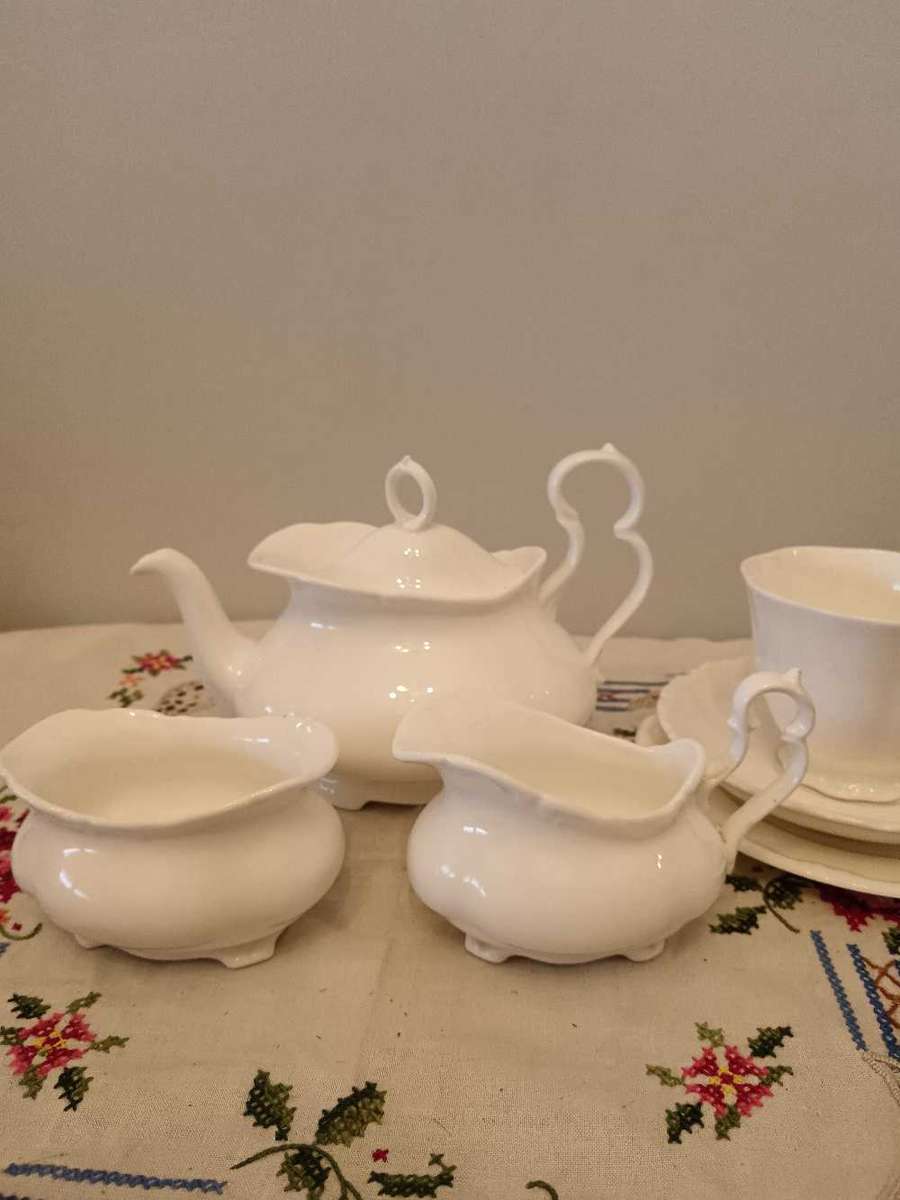 Royal Albert  Gossamer Teaset for 1