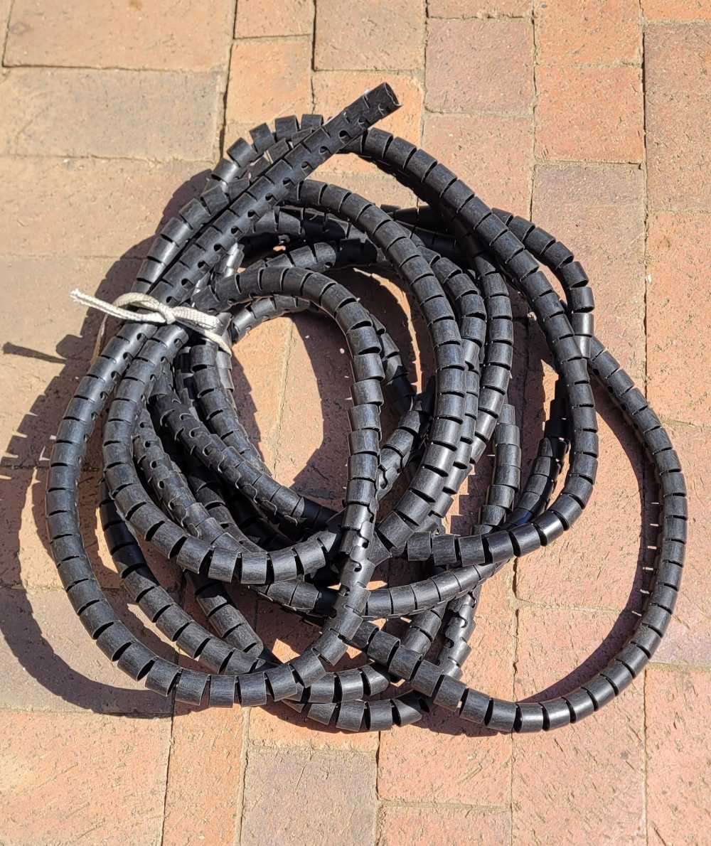 7.4m Spiral Hose Guard (25mm Diameter)